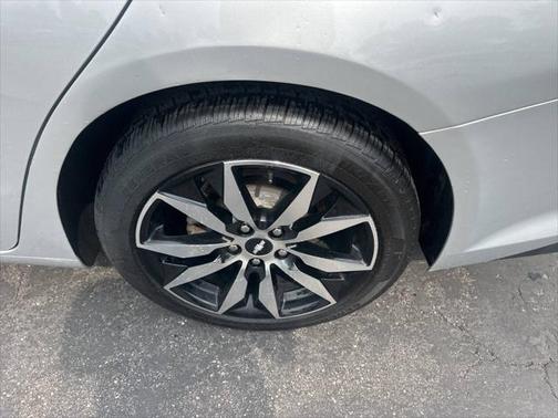 2016 Chevrolet Malibu 1LT
