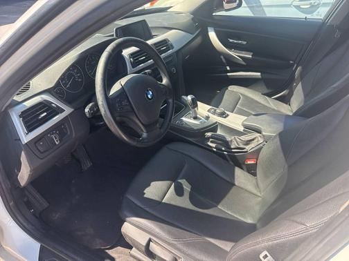 2015 BMW 320 i