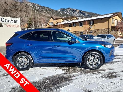 2023 Ford Escape ST-Line Select