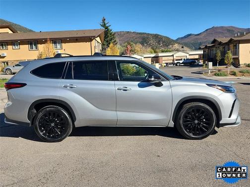 2023 Toyota Highlander XSE