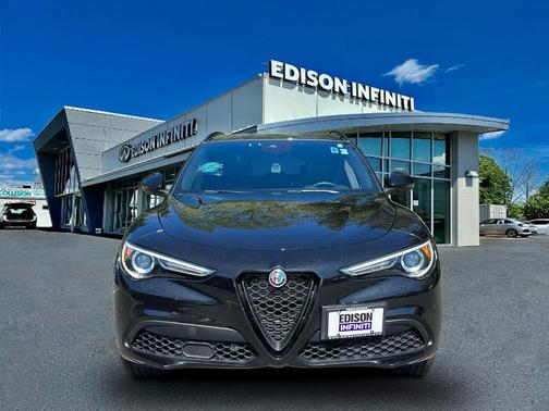 2023 Alfa Romeo Stelvio Ti
