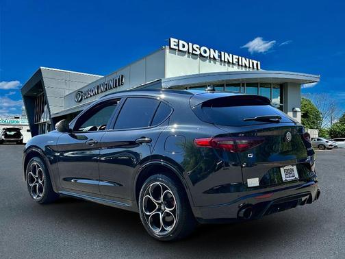2023 Alfa Romeo Stelvio Ti