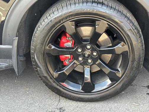 Agate Black Metallic 2023 Ford Explorer ST