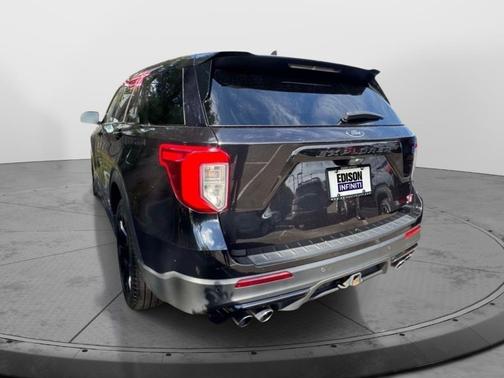 Agate Black Metallic 2023 Ford Explorer ST
