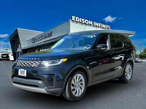 2024 Land Rover Discovery P300 S