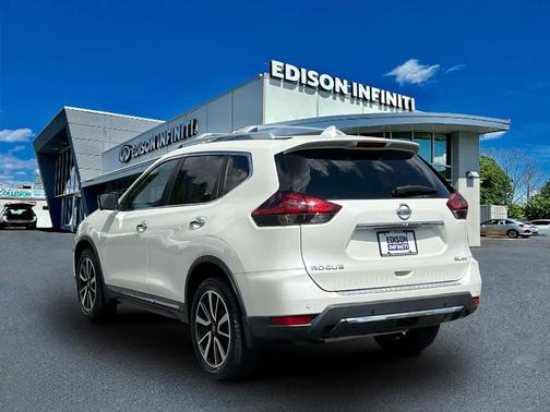 2020 Nissan Rogue SL