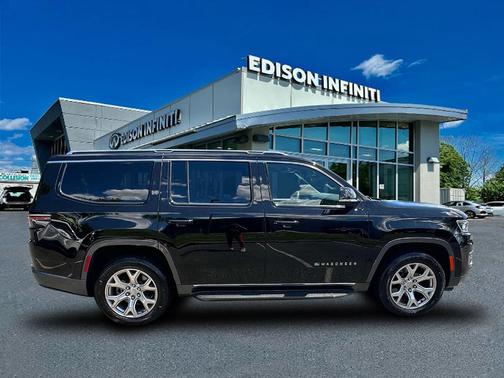 2022 Jeep Wagoneer Series II
