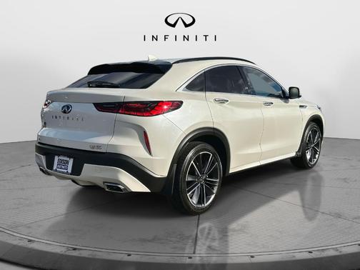 2023 INFINITI QX55 SENSORY