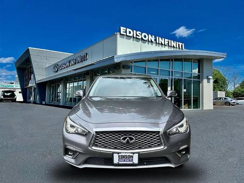 2022 INFINITI Q50 LUXE