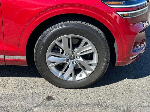 2022 Genesis GV70 2.5T
