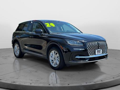 Infinite Black Metallic 2024 Lincoln Corsair Premiere