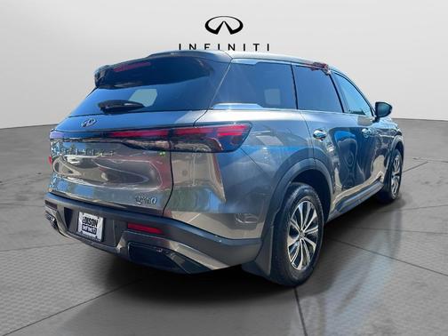 2024 INFINITI QX60 Pure