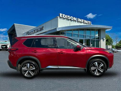 2022 Nissan Rogue Platinum