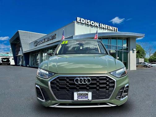 2022 Audi Q5 45 S line quattro Premium