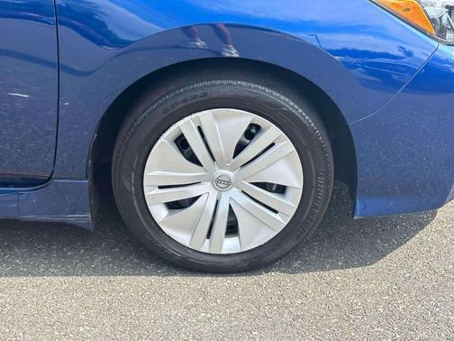 2023 Nissan Leaf S