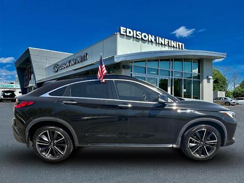 2022 INFINITI QX55 LUXE