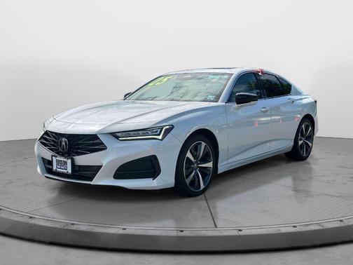 Platinum White Pearl 2025 Acura TLX Technology