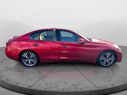 2024 INFINITI Q50 SENSORY