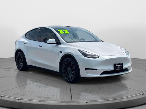 Black 2022 Tesla Model Y Performance