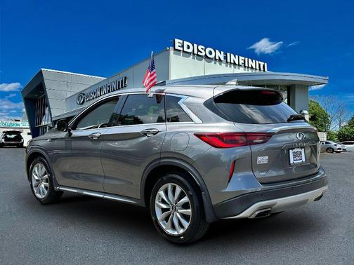 2022 INFINITI QX50 Pure