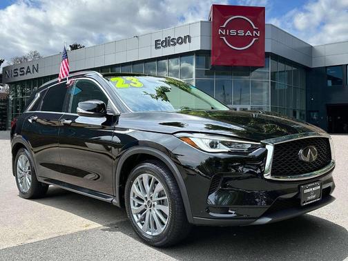 2023 INFINITI QX50 Luxe