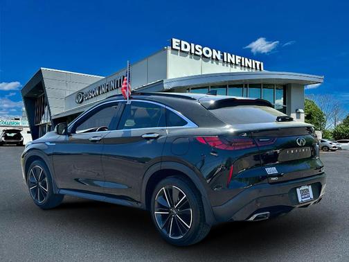 2022 INFINITI QX55 LUXE