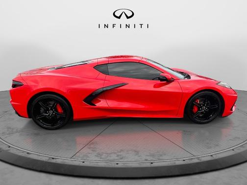 2022 Chevrolet Corvette Stingray w/1LT