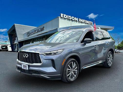 2023 INFINITI QX60 SENSORY