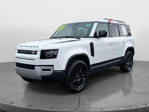 2025 Land Rover Defender P300