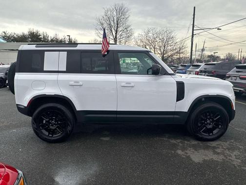 2025 Land Rover Defender P300