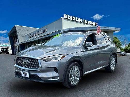 2024 INFINITI QX50 Luxe