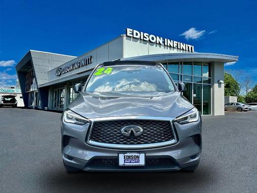 2024 INFINITI QX50 Luxe