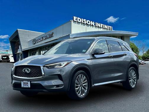 2024 INFINITI QX50 Luxe