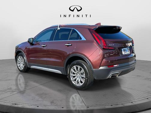 2023 Cadillac XT4 Premium Luxury