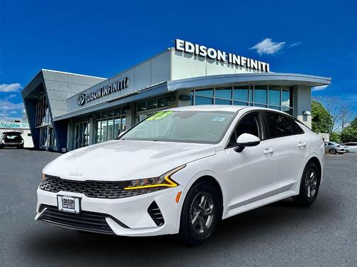 2023 Kia K5 LXS