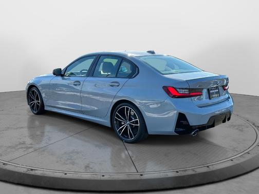 2024 BMW 330 i xDrive