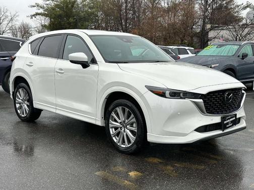 Rhodium White Metallic 2023 Mazda CX-5 Signature