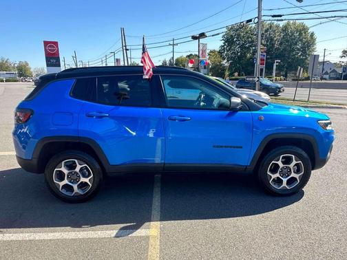 2022 Jeep Compass Trailhawk