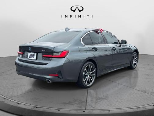 2020 BMW 330 i xDrive