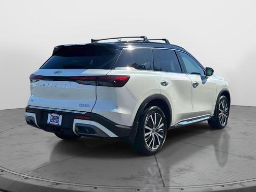 2 Tone Majestic White 2023 INFINITI QX60 AUTOGRAPH