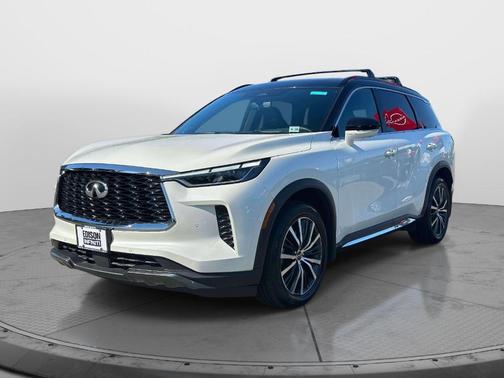 2 Tone Majestic White 2023 INFINITI QX60 AUTOGRAPH