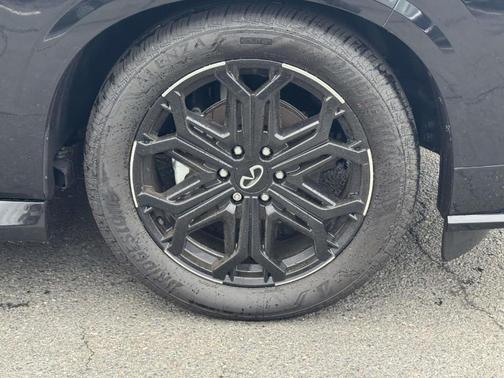 Diamond Black 2026 INFINITI QX80 SPORT
