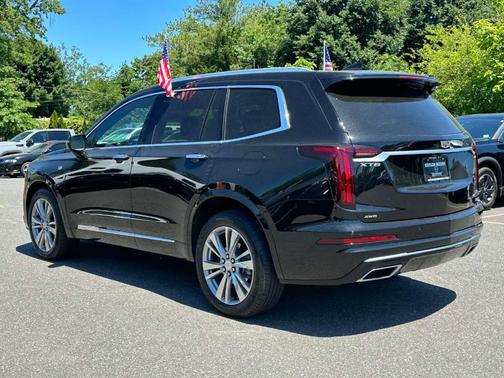 Stellar Black Metallic 2024 Cadillac XT6 Premium Luxury AWD
