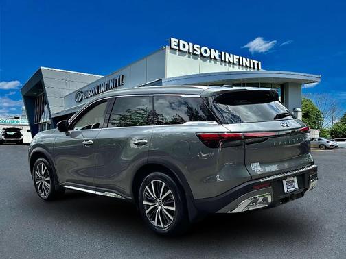 2022 INFINITI QX60 SENSORY