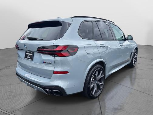 2026 BMW X5 M60i