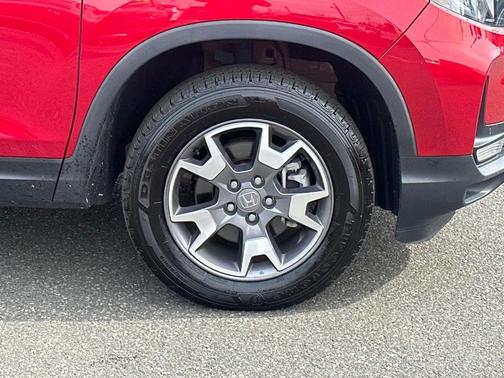 Radiant Red Metallic II 2022 Honda Passport TrailSport