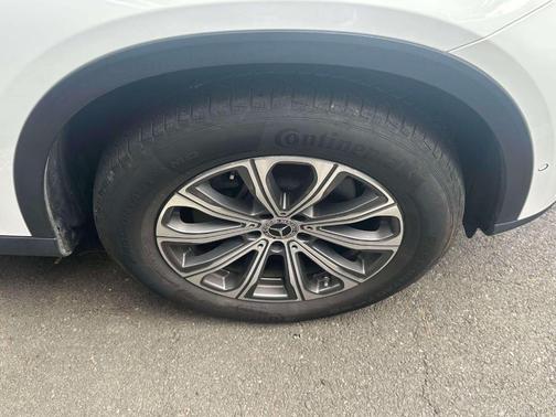 2024 Mercedes-Benz GLC 300 Base 4MATIC
