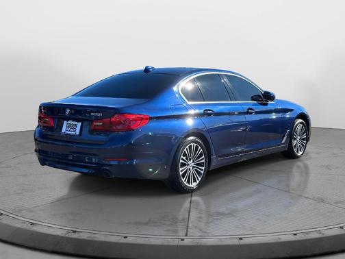 2019 BMW 530 i xDrive