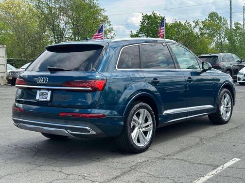 2020 Audi Q7 55 Premium Plus