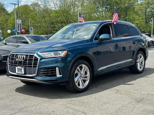2020 Audi Q7 55 Premium Plus